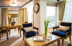 Regent Seven Seas Voyager